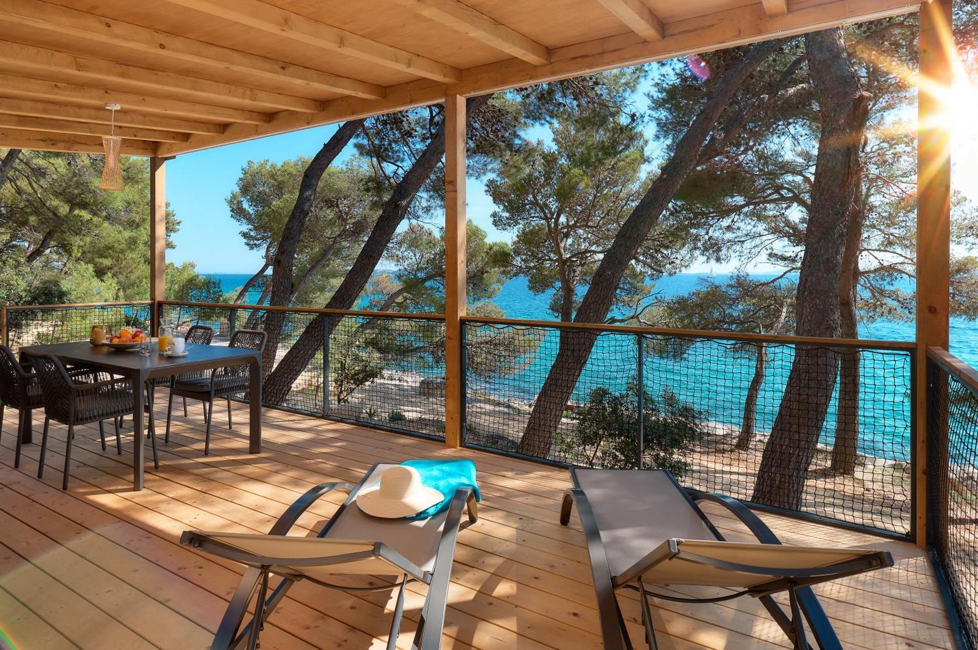 Pine Beach Pakostane Glamping Homes المظهر الخارجي الصورة