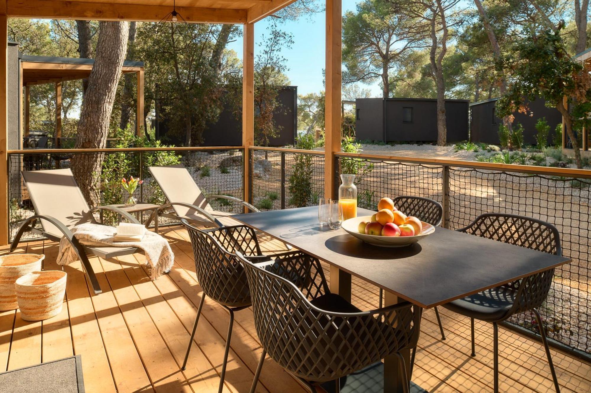 Pine Beach Pakostane Glamping Homes المظهر الخارجي الصورة
